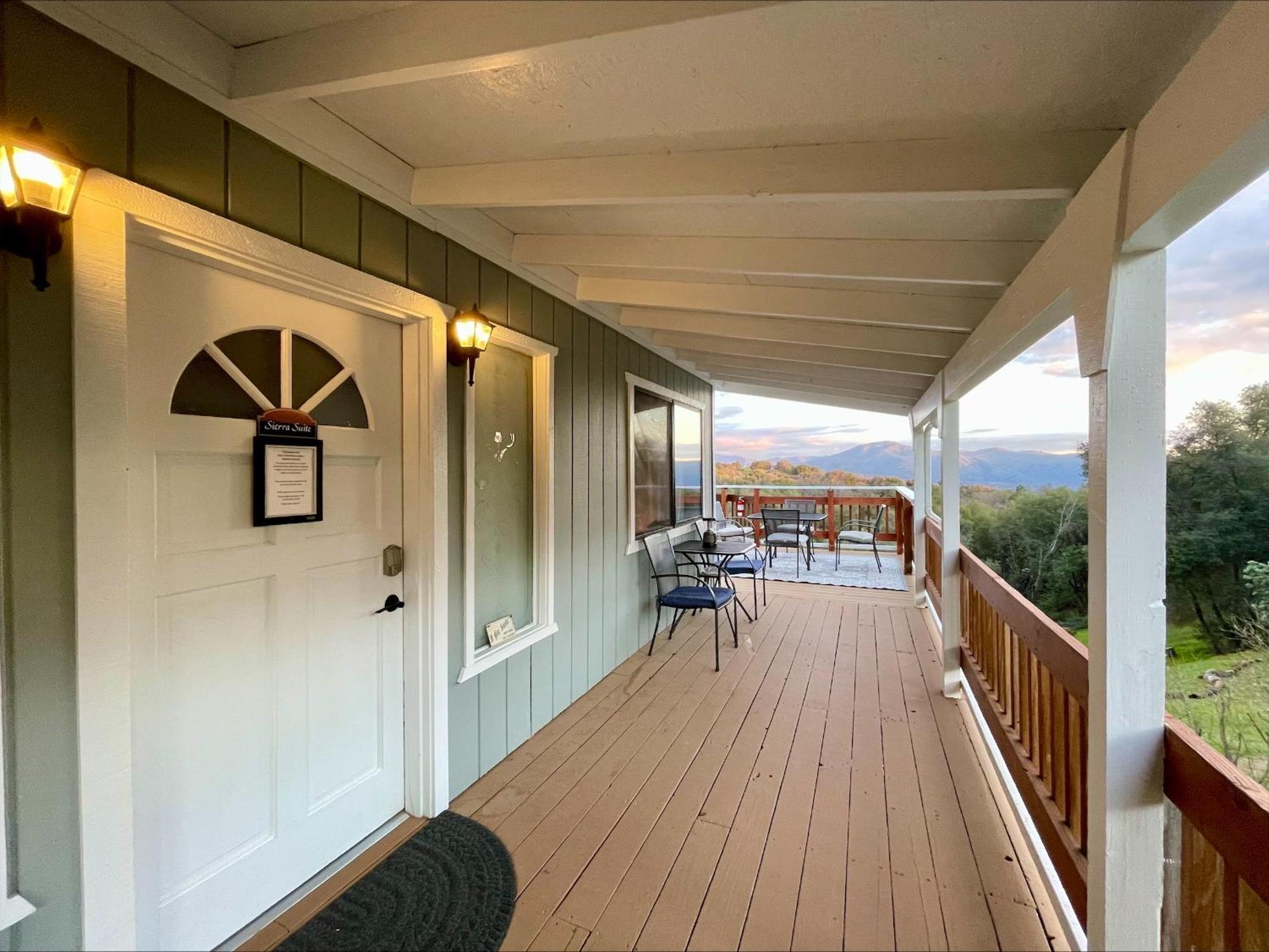 Sierra Mountain Lodge - Vacation Rentals - Yosemite Ahwahnee Exterior photo